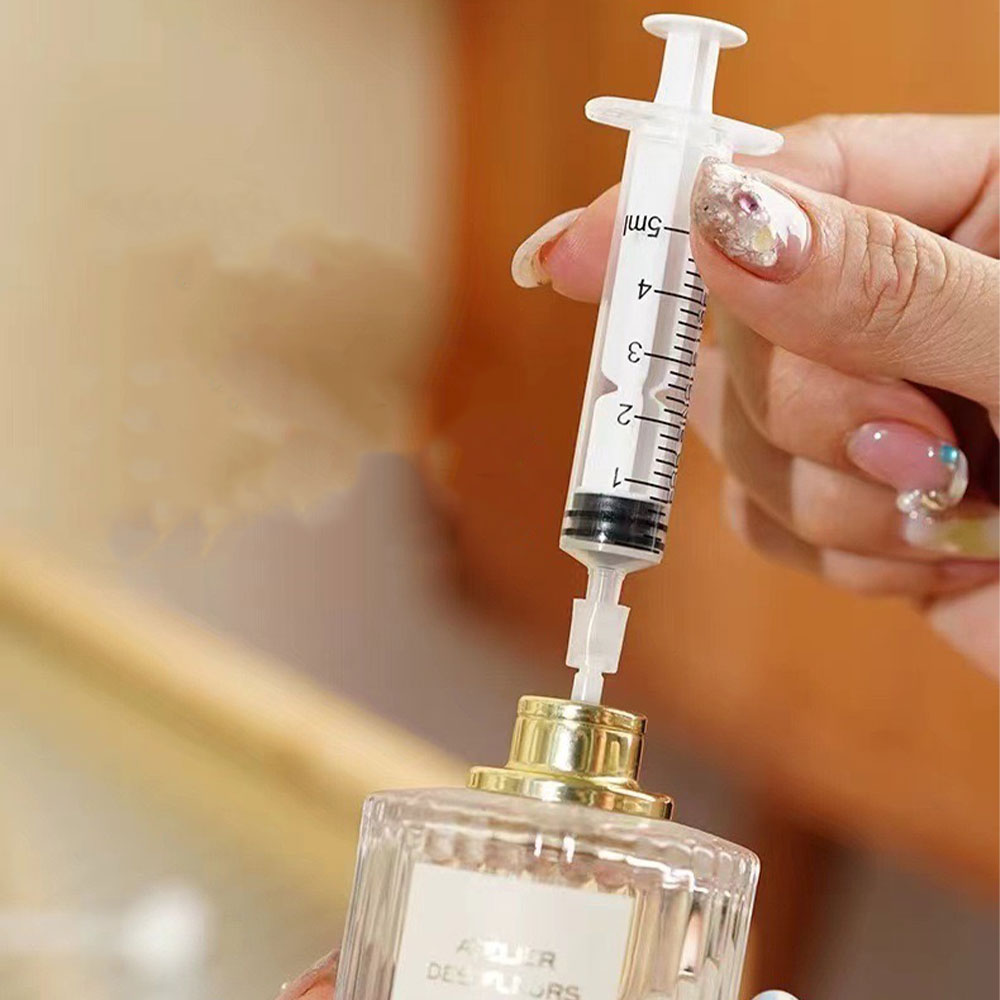 Seringa de plástico para perfu - Oud Perfume Spray avaliação e preço