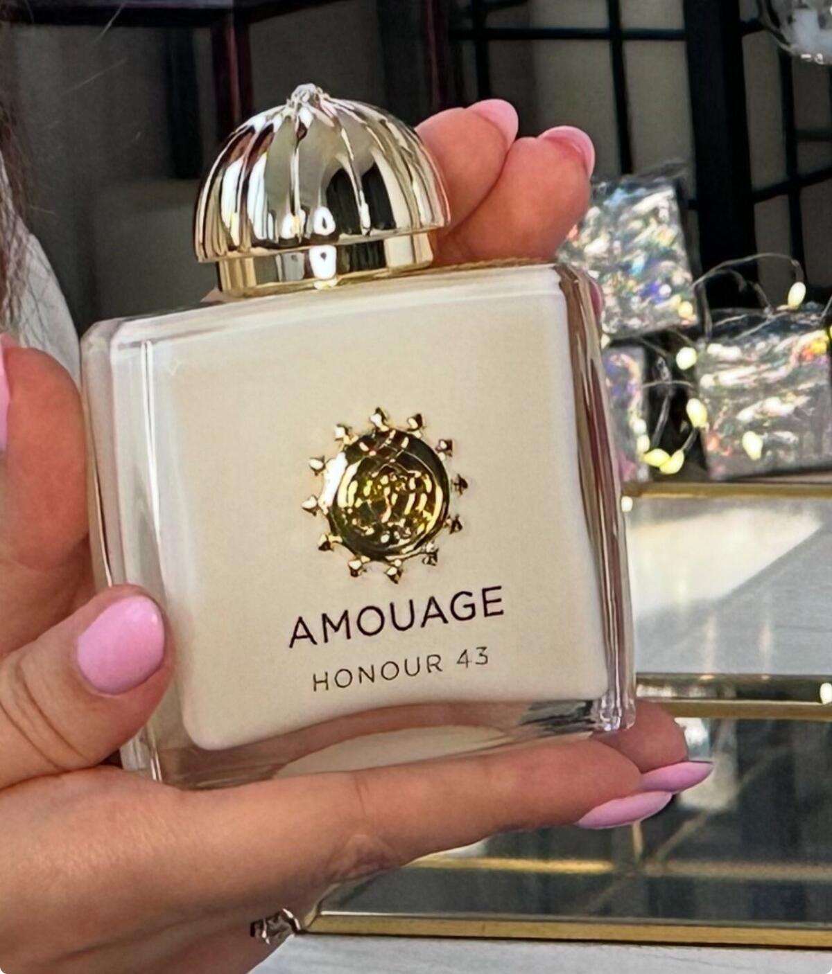 Amouage Honour 43 Woman Extrai - Best Perfume Fragrance avaliação e preço
